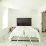 View With Pool * Αλμπουφέιρα