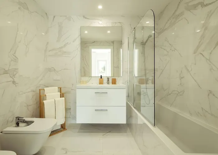 View With Pool Albufeira